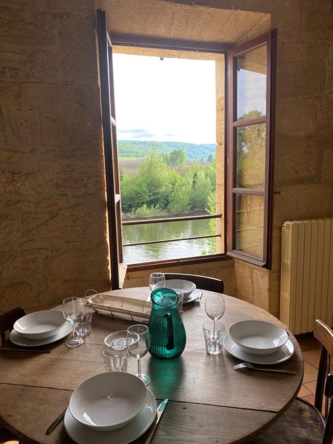 Appartement De Caractere A La Roque-Gageac Bagian luar foto