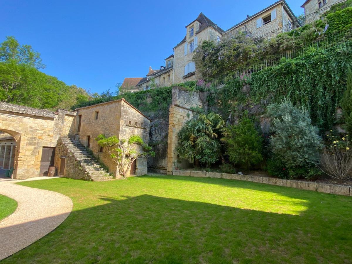 Appartement De Caractere A La Roque-Gageac Bagian luar foto