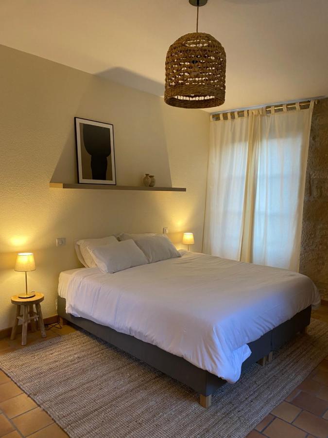 Appartement De Caractere A La Roque-Gageac Bagian luar foto